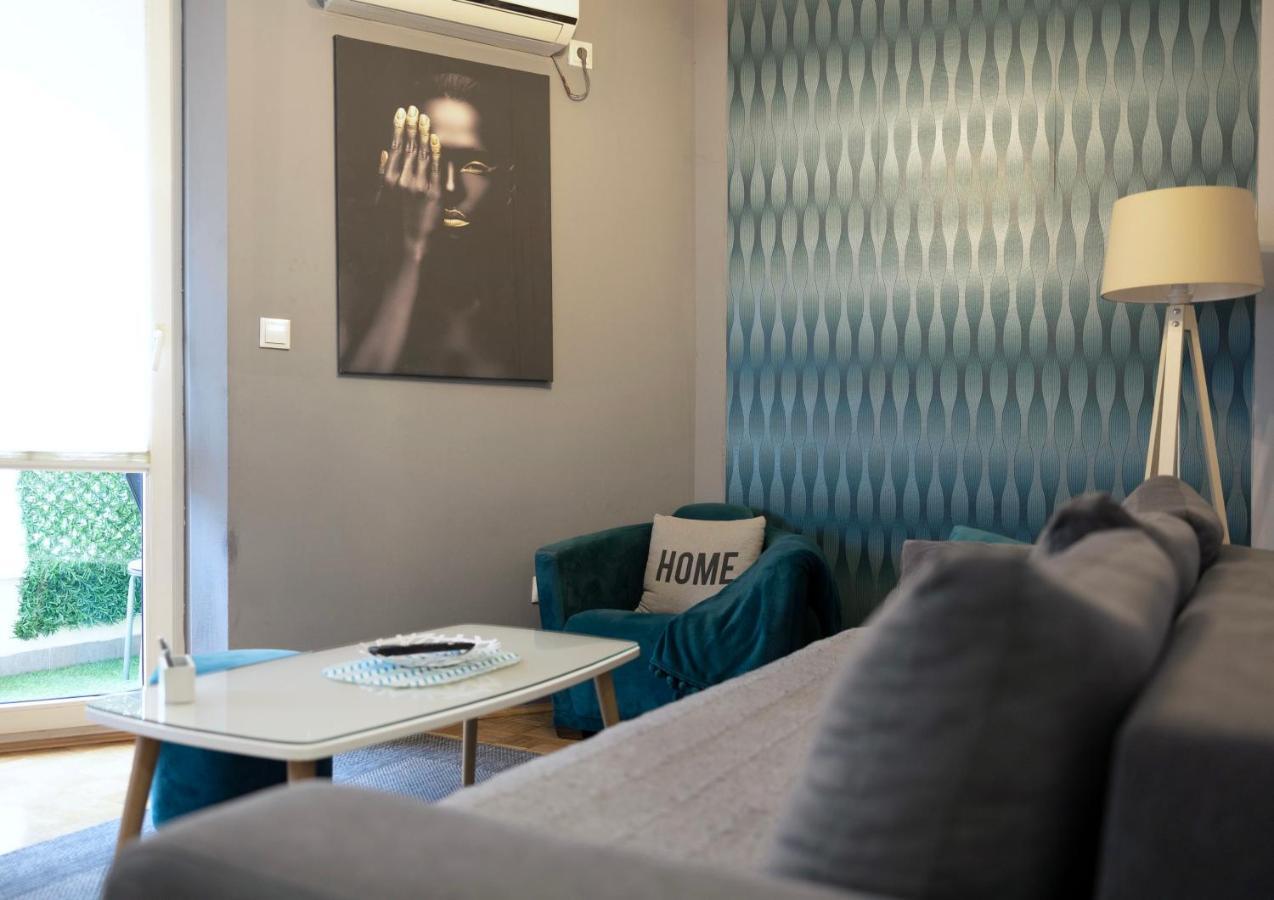 Apartment Teatar Тузла Екстер'єр фото